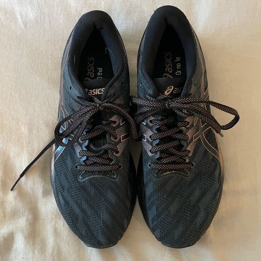 ASICS Women’s GEL-Jadeite Black and Rose Running Sneakers 8.5- EUC